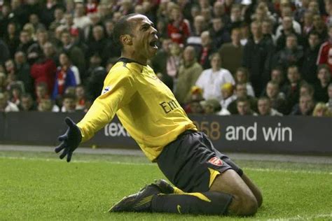 Thierry Henry Slide Celebration