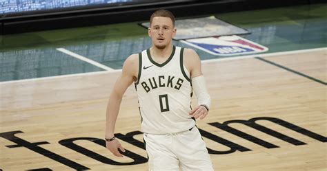 Bucks' Donte DiVincenzo Undergoes Successful Surgery on Ankle Injury ...