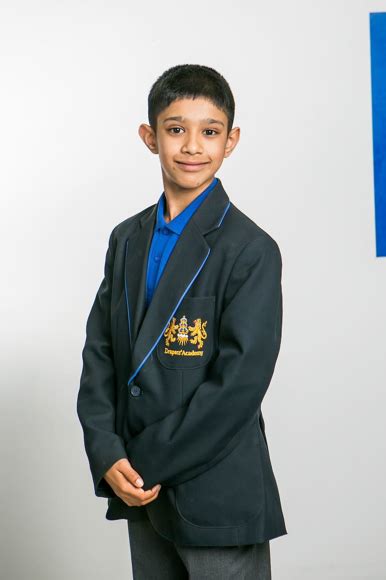 School Photography - Photo Gallery - Drapers' Academy