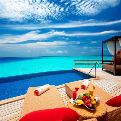 The World's Best Balconies | Maldives hotel, Hotels with balconies, Maldives resort