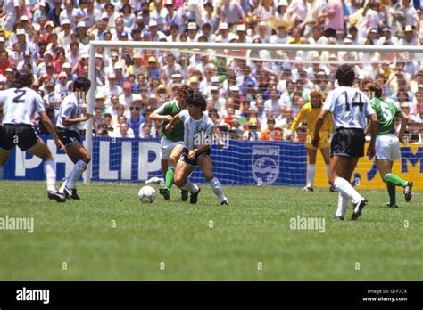 Soccer - 1986 FIFA World Cup Mexico 86 - Final - Argentina v West ...