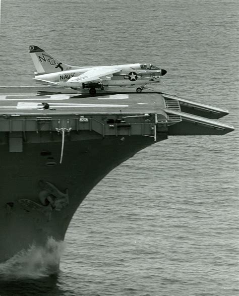 Aircraft Carrier Photo Index: USS CONSTELLATION (CVA-64)