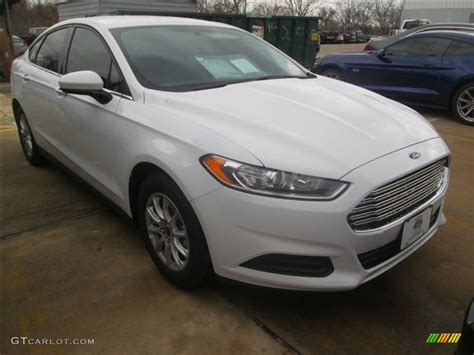 2015 Oxford White Ford Fusion S #101013830 | GTCarLot.com - Car Color Galleries