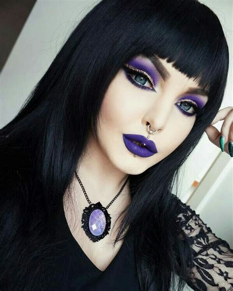 Gothic Makeup, Dark Makeup, Fantasy Makeup, Purple Makeup, Natural Makeup, Purple Lips, Purple ...