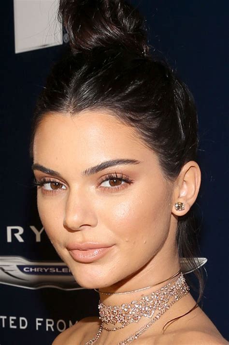 Kendall Jenner Shares Her Top Tips For Perfect Brows | BEAUTY/crew