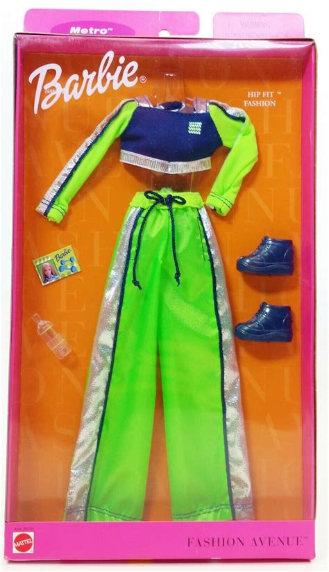 Barbie Fashion Avenue Premiere in New York Outfit (2000) for sale ...