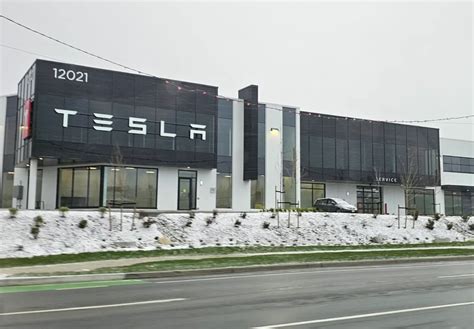 Tesla opening new Service Center in Surrey, BC - Drive Tesla