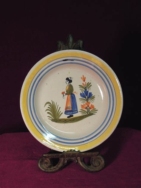 Quimper Plate Bretonne Woman 110 7" | Quimper pottery, Quimper, Plates