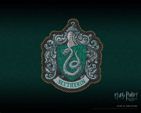 🔥 [50+] Hogwarts Crest Wallpapers | WallpaperSafari