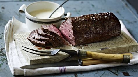 Best Beef Tenderloin Recipes For Christmas / Coffee Crusted Beef Tenderloin Christmas Food ...