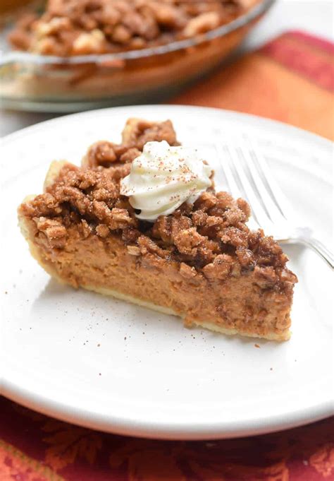 Praline Pumpkin Pie - Valerie's Kitchen