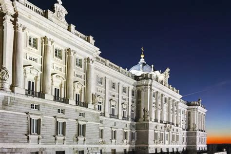 Night Photo of the Facade of the Royal Palace of Madrid Editorial Stock Photo - Image of ...