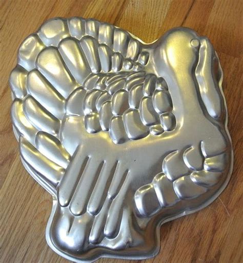 Turkey Cake Pan by Wilton