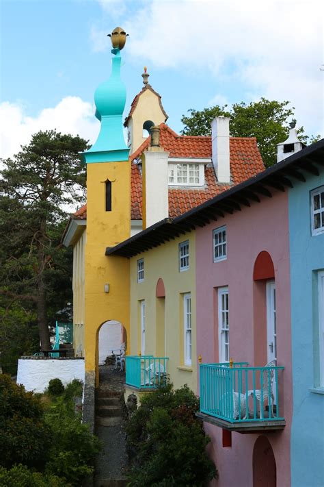 Visiting Portmeirion: The Italian style Village in North Wales