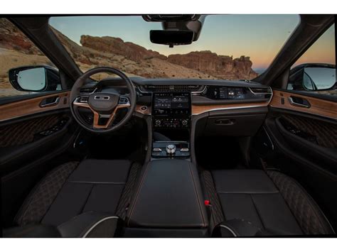 New Jeep Cherokee 2024 Interior - Emalee Alexandra