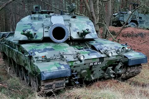 British tanks to receive next-generation camouflage