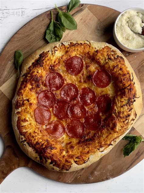 The Best Flour For Pizza Dough – 5 Crust Options!