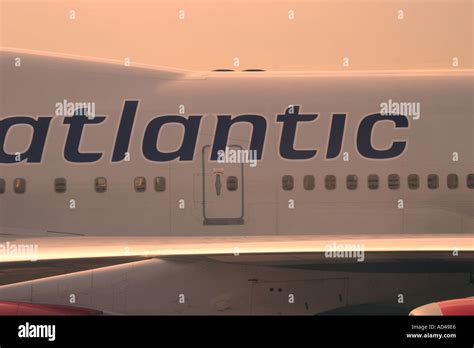 Cross section of Boeing 747 400 Stock Photo - Alamy