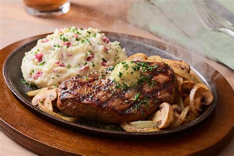 Applebee's® Bourbon Street Steak - Order Online or Near You