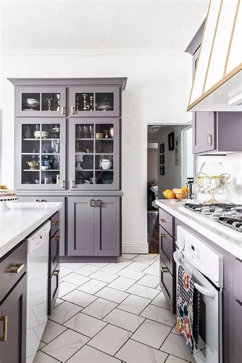 25 Stunning Purple Kitchen Decor Ideas - DigsDigs