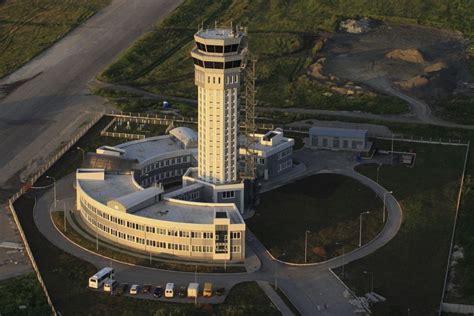 A Year of War Completely Destroyed the Donetsk Airport - The Atlantic