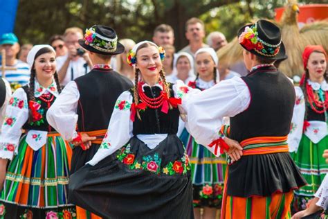 Berbagai Kelompok Etnis Terbesar Di Jerman | Berita Etnisitas di Jerman Saat Ini ...