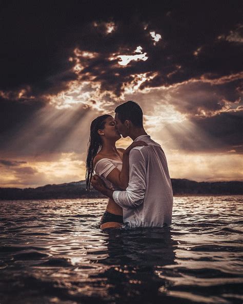 This Photographer Transforms Photos of Couples Into Sexy and Surreal ...