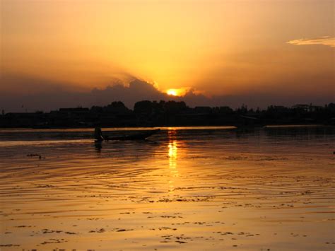 Sunset at Dal Lake - India Travel Forum | IndiaMike.com