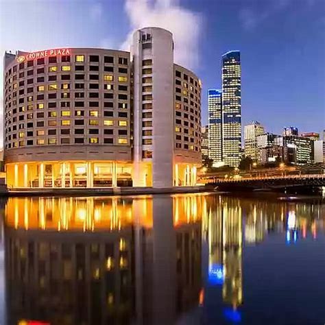 Hotel Review: Crowne Plaza Melbourne - She Goes