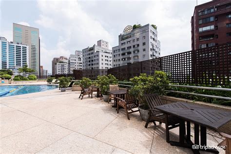 Shangri-La Far Eastern, Taipei Pool: Pictures & Reviews - Tripadvisor