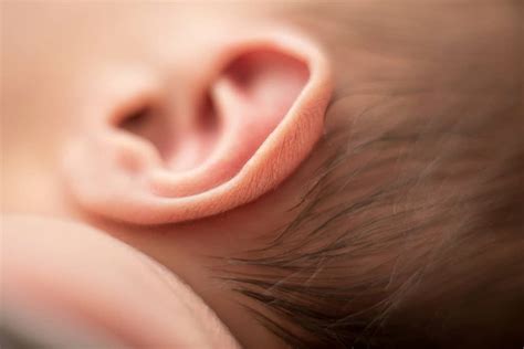 Spot Ear Infection in Your Baby - Advise by Children’s Doctor Pediatrician