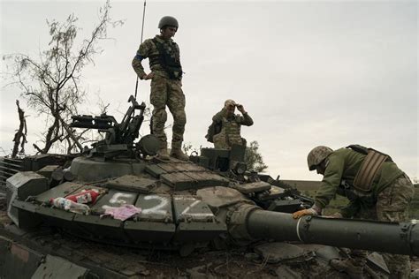 Ukraine using captured Russian tanks to strengthen its offensive - cleveland.com