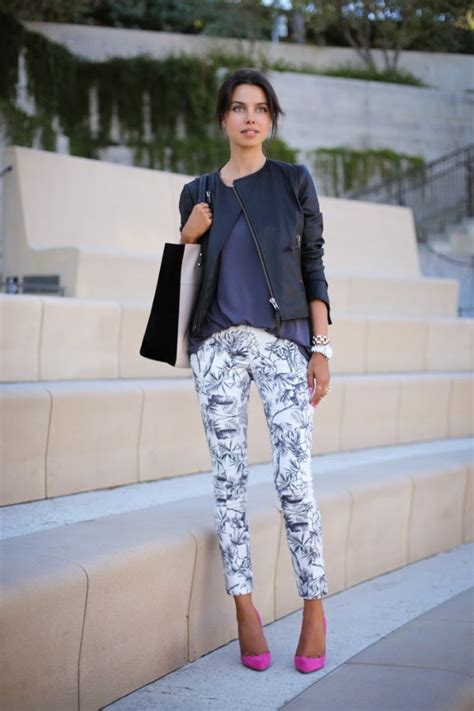 Style Tips on How to Wear Patterned Pants + 19 Outfit Ideas