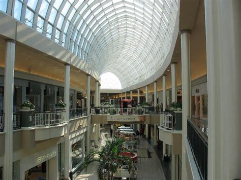 What Stores Can Be Found in Carolina Place Mall?