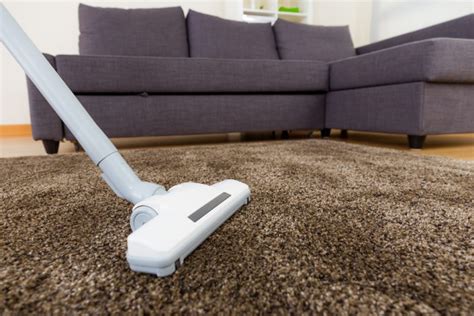 How to Vacuum a Rug Like a Pro | JaDoc Inglis