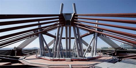 iguzzini illuminazione headquarters in barcelona by mias arquitectes