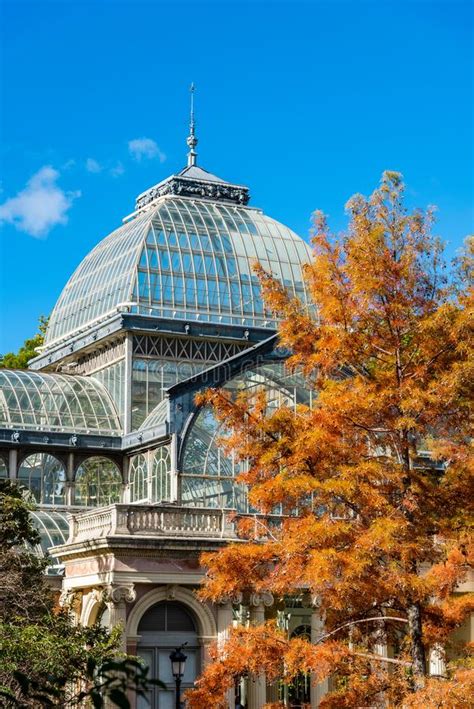 Exterior View of Crystal Palace of Madrid Editorial Photo - Image of ...