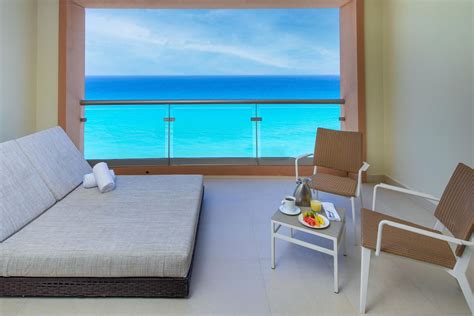 Beach Palace Resort All Inclusive in Cancun: Find Hotel Reviews, Rooms, and Prices on Hotels.com