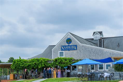 Nashoba Valley Winery Wedding Photography with Brittany and Tariq — NH ...