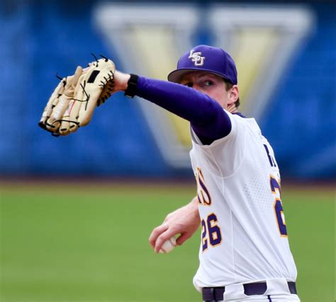 LSU Baseball: Photos from SEC Tournament win over South Carolina