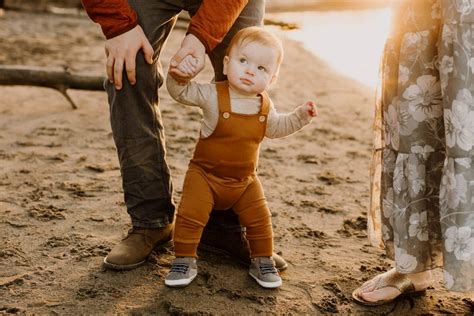 Adorable Photoshoot Outfit Ideas for Babies And Toddlers