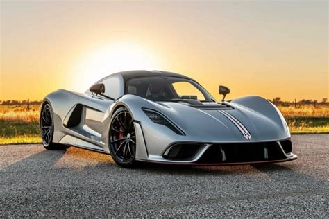 11 Fastest Cars in the World: Supercars Top Speed (2023 Rank) (2025)