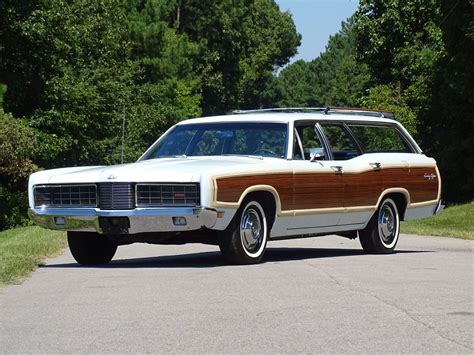 1970 Ford Country Squire Wagon To Reshape Your Road Trips