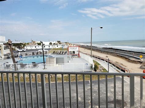 Flagler Beach Fishing Pier Hotels | Motel near Hammock Beach Ocean Course