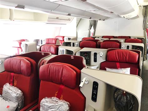 Review: Hong Kong Airlines (A350-900) Biz From LAX to HKG - The Points Guy