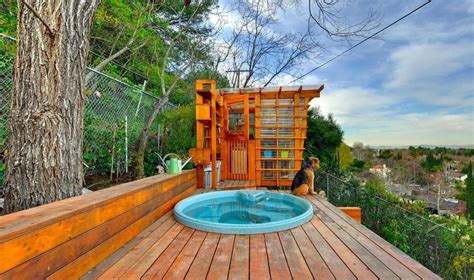 Outdoor Jacuzzi Ideas: Designs, Pros, and Cons [A Complete Guide]