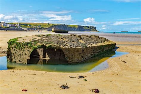 12 Top Normandy D-Day Beaches and Memorials | PlanetWare