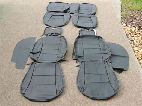 2005 Saturn Ion Seat Covers – Velcromag