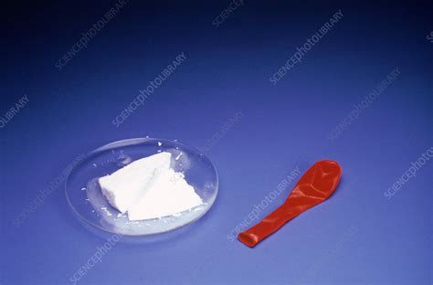 Balloon and Dry Ice - Stock Image - C002/7971 - Science Photo Library