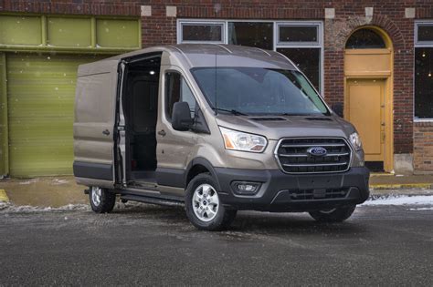 Ford announces an all-electric Transit cargo van - The Verge